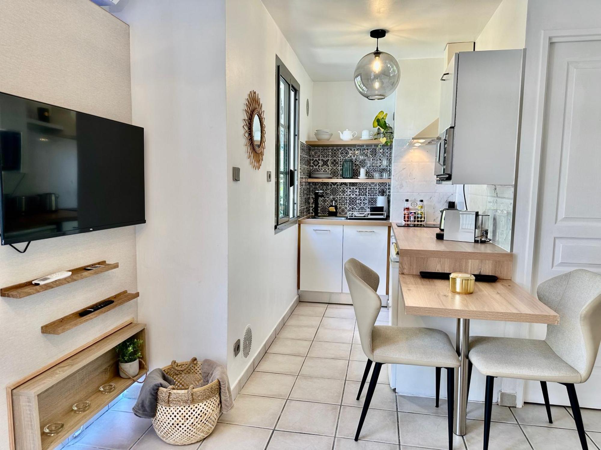 Le Coeur Daisy'L Saint Denis Centre Apartment Exterior photo